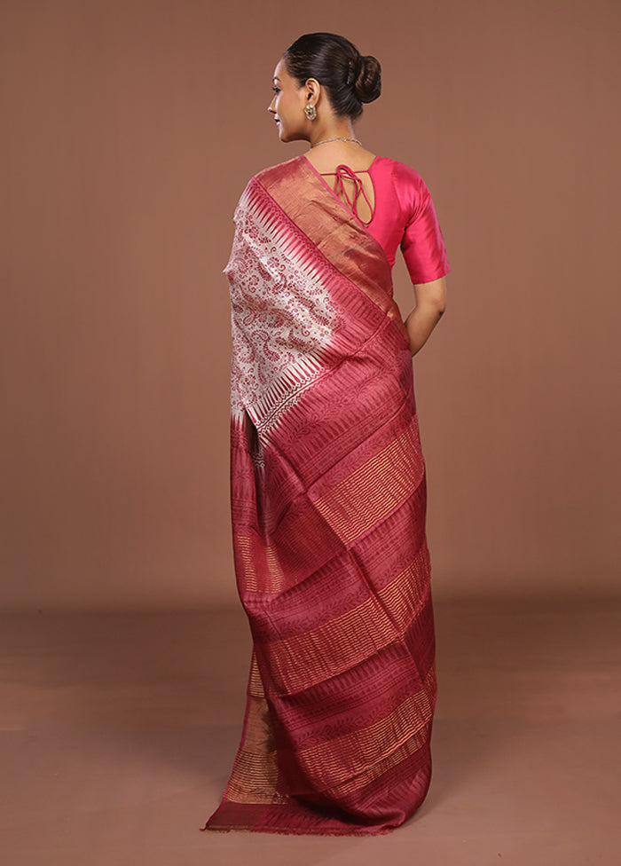 White Handloom Tussar Pure Silk Saree With Blouse Piece