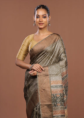 Green Handloom Tussar Pure Silk Saree With Blouse Piece