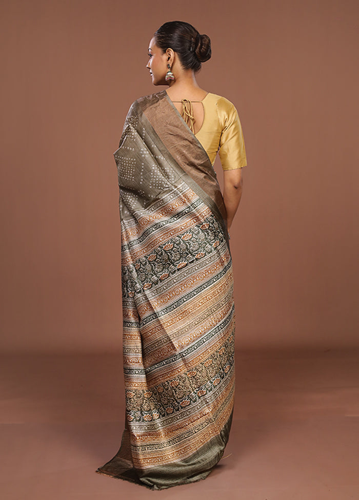Green Handloom Tussar Pure Silk Saree With Blouse Piece