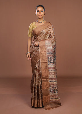Cream Handloom Tussar Pure Silk Saree With Blouse Piece