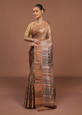 Cream Handloom Tussar Pure Silk Saree With Blouse Piece