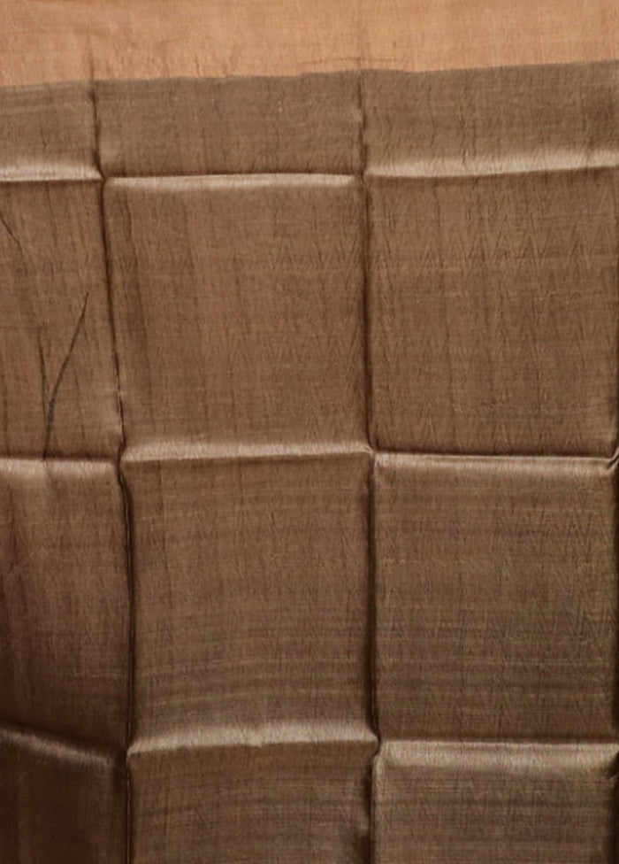 Cream Handloom Tussar Pure Silk Saree With Blouse Piece