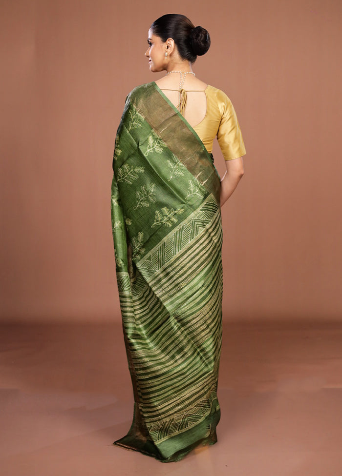 Green Handloom Tussar Pure Silk Saree With Blouse Piece