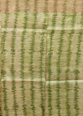 Green Handloom Tussar Pure Silk Saree With Blouse Piece