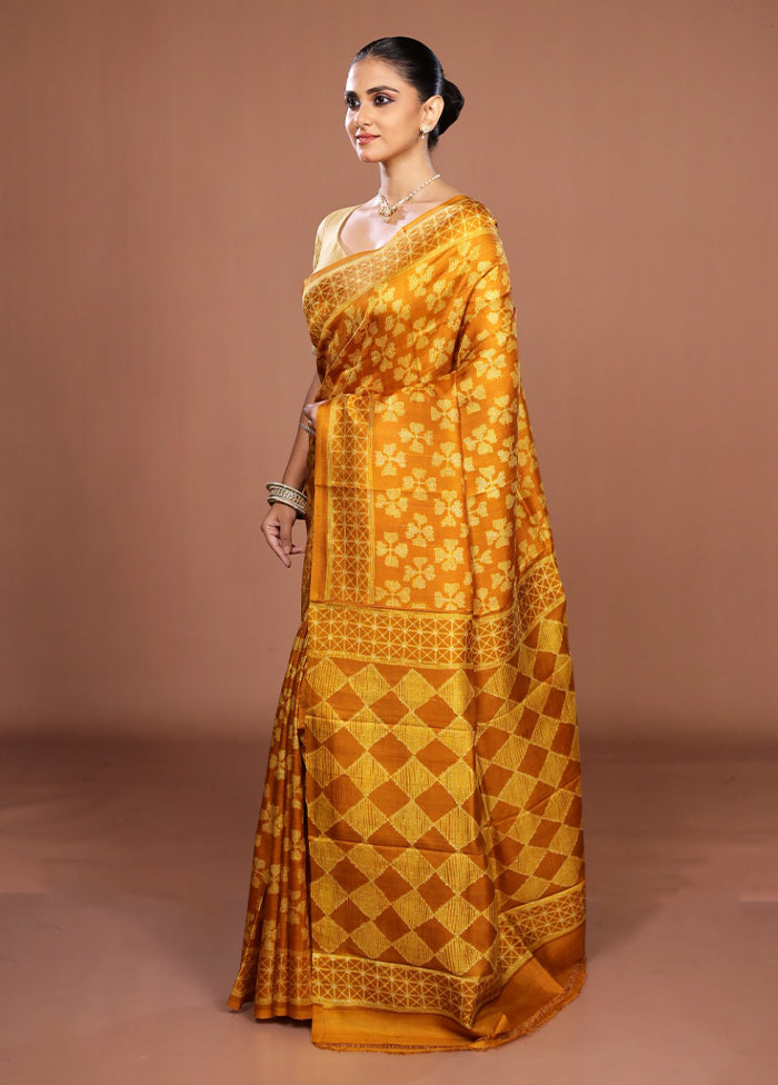 Yellow Tussar Silk Saree With Blouse Piece