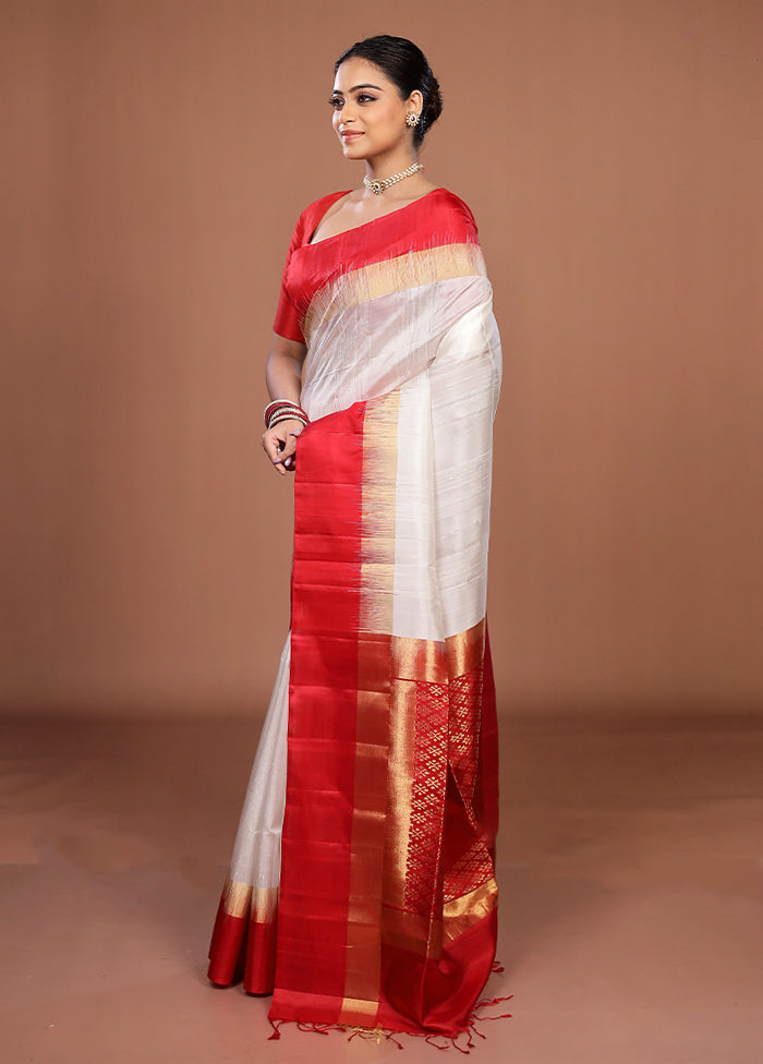White Handloom Kanjivaram Pure Silk Saree With Blouse Piece
