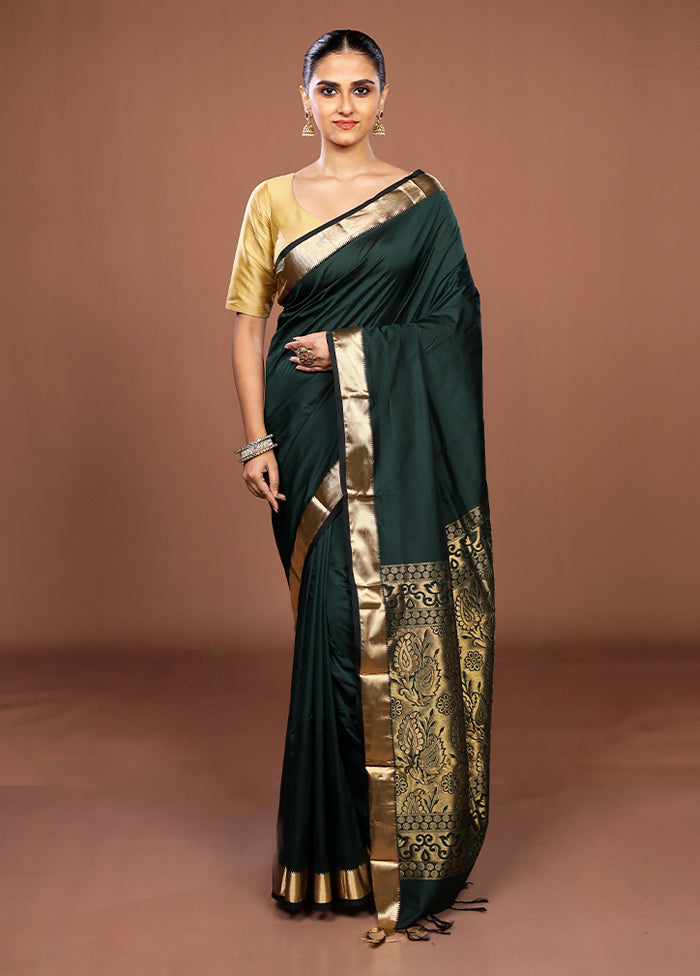 Green Kanjivaram Silk Saree With Blouse Piece