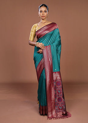 Green Dupion Silk Saree With Blouse Piece
