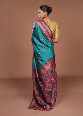 Green Dupion Silk Saree With Blouse Piece