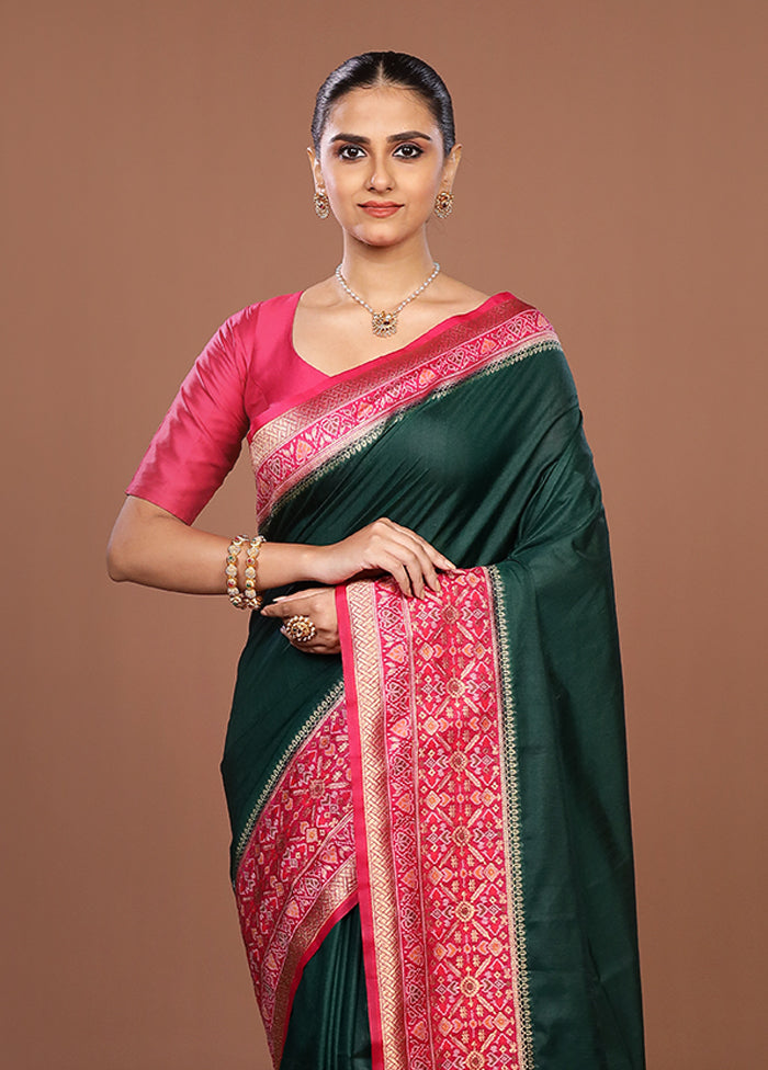 Green Dupion Silk Saree With Blouse Piece