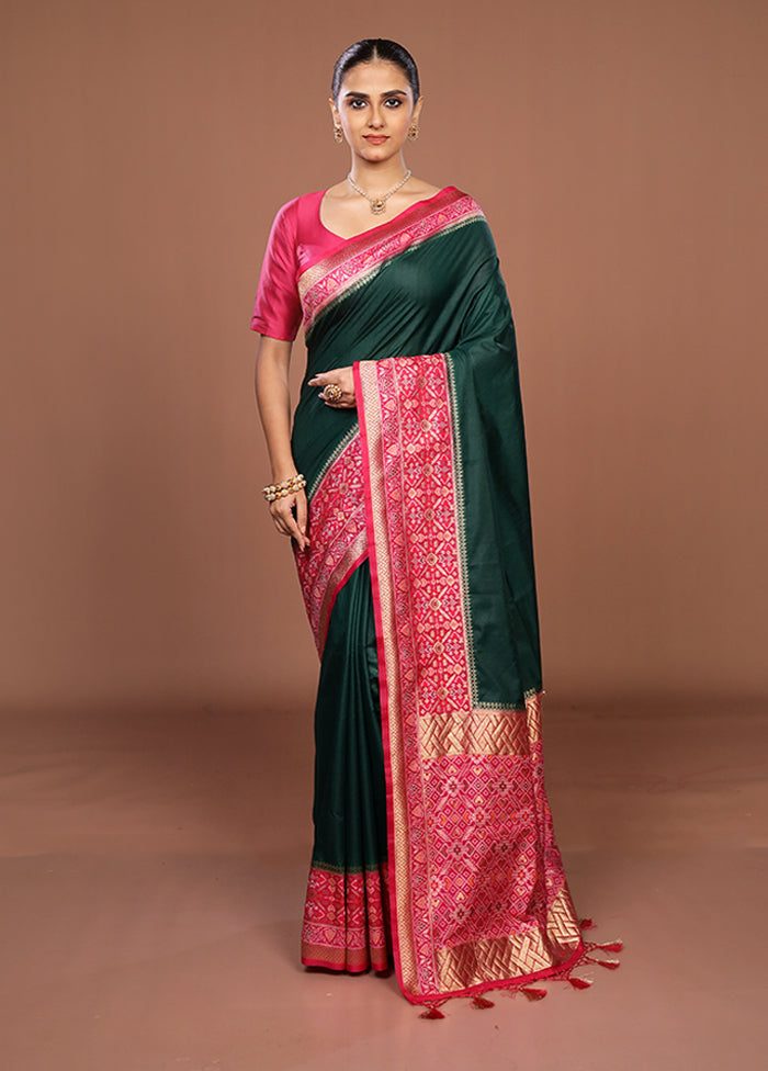 Green Dupion Silk Saree With Blouse Piece