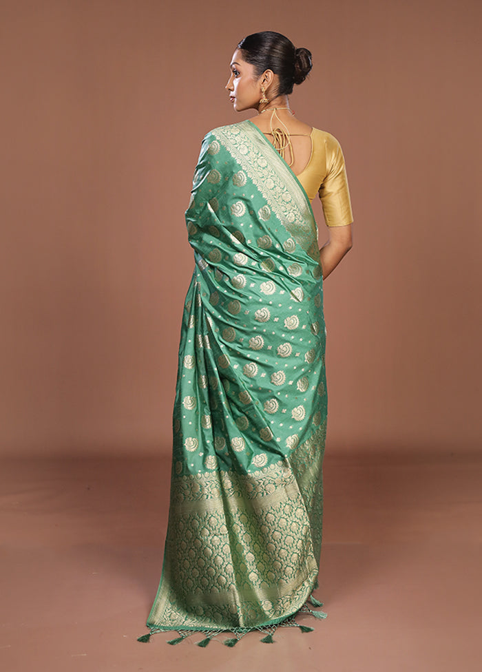 Green Dupion Silk Saree With Blouse Piece