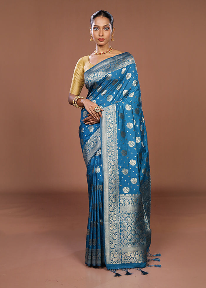 Blue Dupion Silk Saree With Blouse Piece