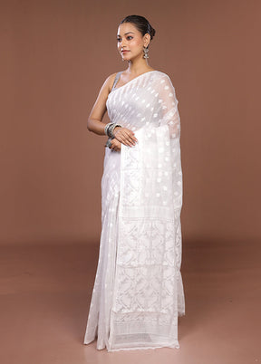 White Jamdani Cotton Saree Without Blouse Piece