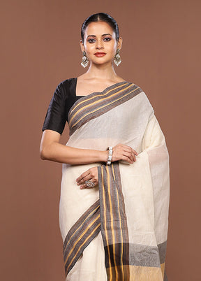 Cream Jamdani Cotton Saree Without Blouse Piece