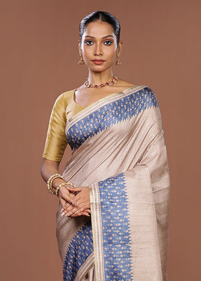 Cream Tussar Silk Saree With Blouse Piece