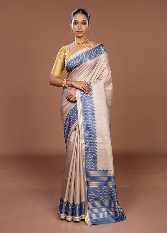Cream Tussar Silk Saree With Blouse Piece