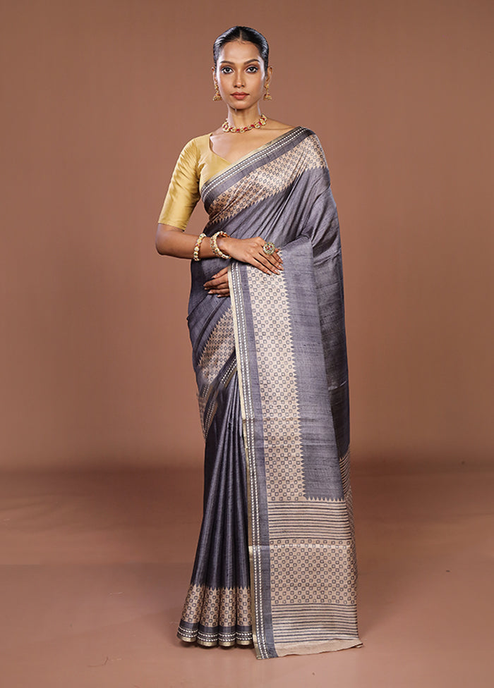 Grey Tussar Silk Saree With Blouse Piece