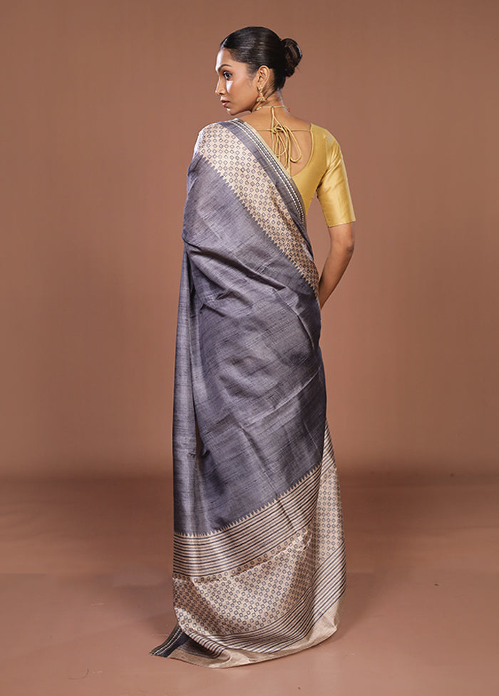 Grey Tussar Silk Saree With Blouse Piece