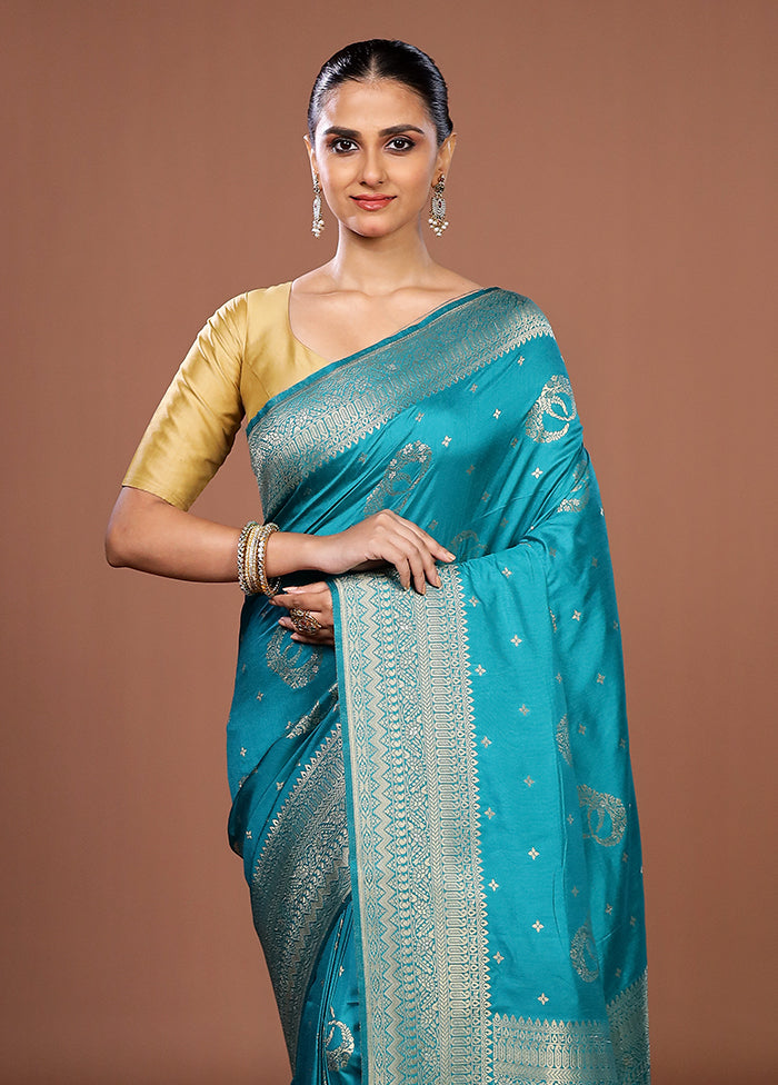 Blue Dupion Silk Saree With Blouse Piece