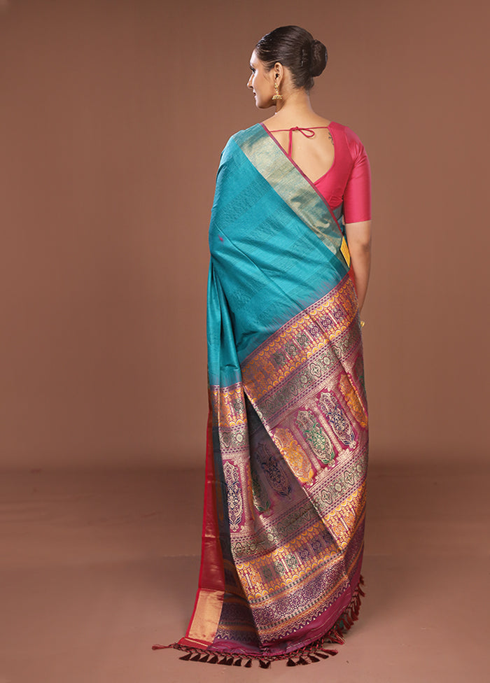 Green Dupion Silk Saree With Blouse Piece