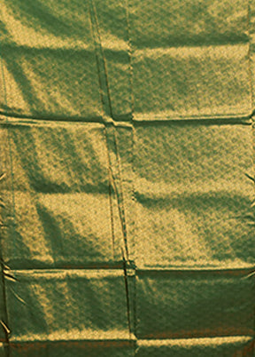 Green Dupion Silk Saree With Blouse Piece