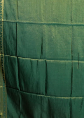 Green Dupion Silk Saree With Blouse Piece
