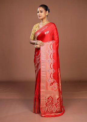 Red Dupion Silk Saree With Blouse Piece