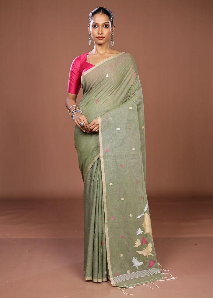Green Matka Silk Saree With Blouse Piece