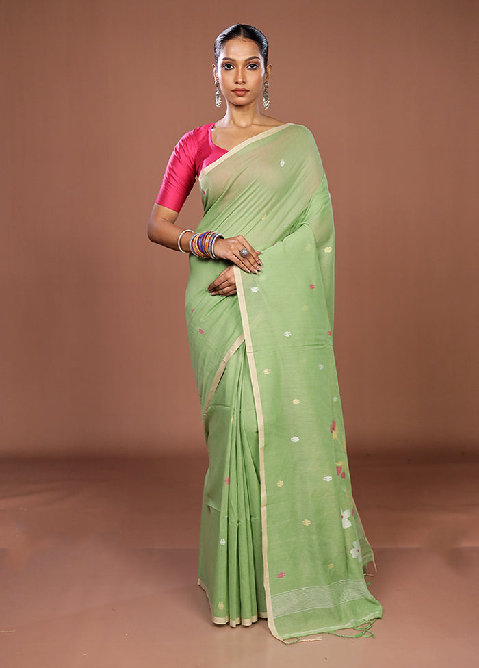 Green Matka Silk Saree With Blouse Piece