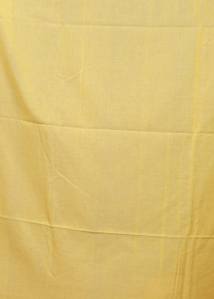 Yellow Matka Silk Saree With Blouse Piece