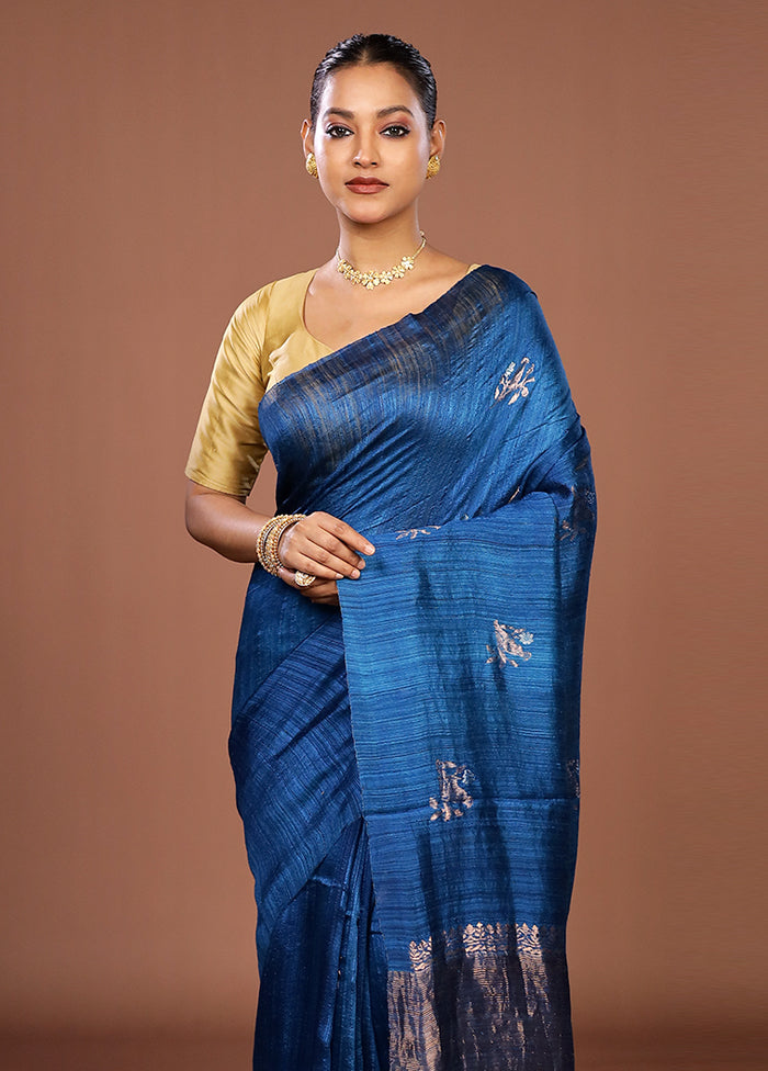 Blue Handloom Matka Pure Silk Saree With Blouse Piece