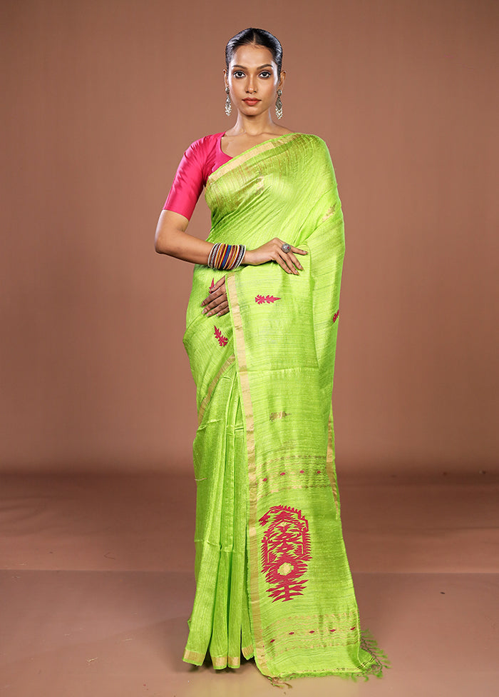Green Handloom Matka Pure Silk Saree With Blouse Piece