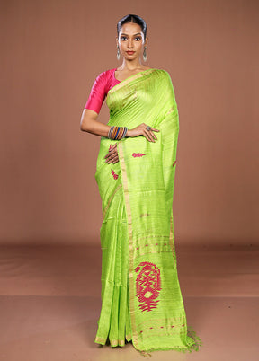Green Handloom Matka Pure Silk Saree With Blouse Piece