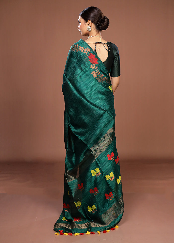 Green Handloom Matka Pure Silk Saree With Blouse Piece