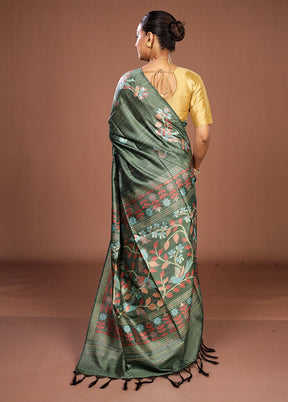 Green Dupion Silk Saree With Blouse Piece