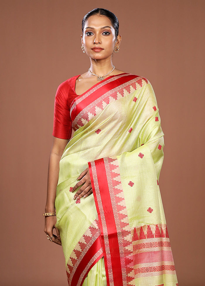 Green Handloom Tussar Pure Silk Saree With Blouse Piece