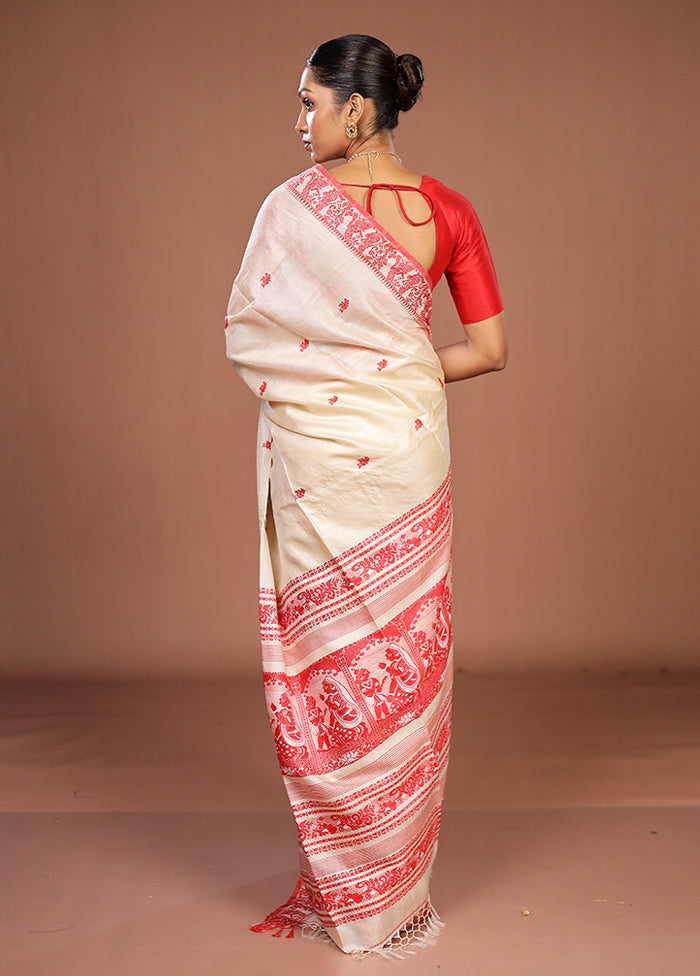 Cream Handloom Tussar Pure Silk Saree With Blouse Piece
