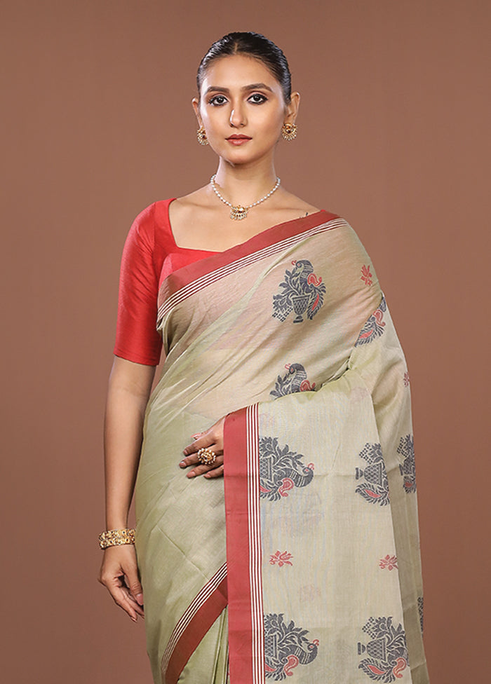 Cream Cotton Saree With Blouse Piece