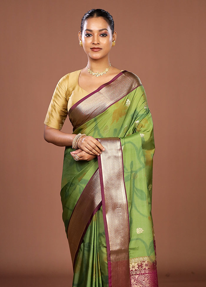 Green Kanjivaram Silk Saree With Blouse Piece
