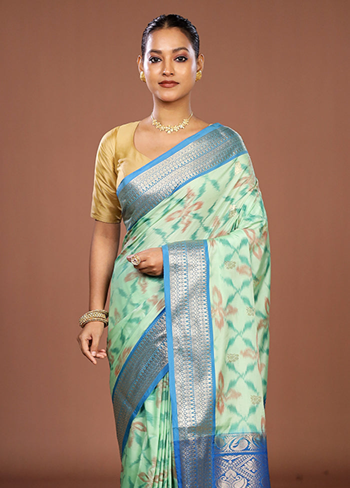 Green Kanjivaram Silk Saree With Blouse Piece