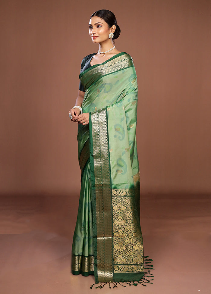 Green Kanjivaram Silk Saree With Blouse Piece