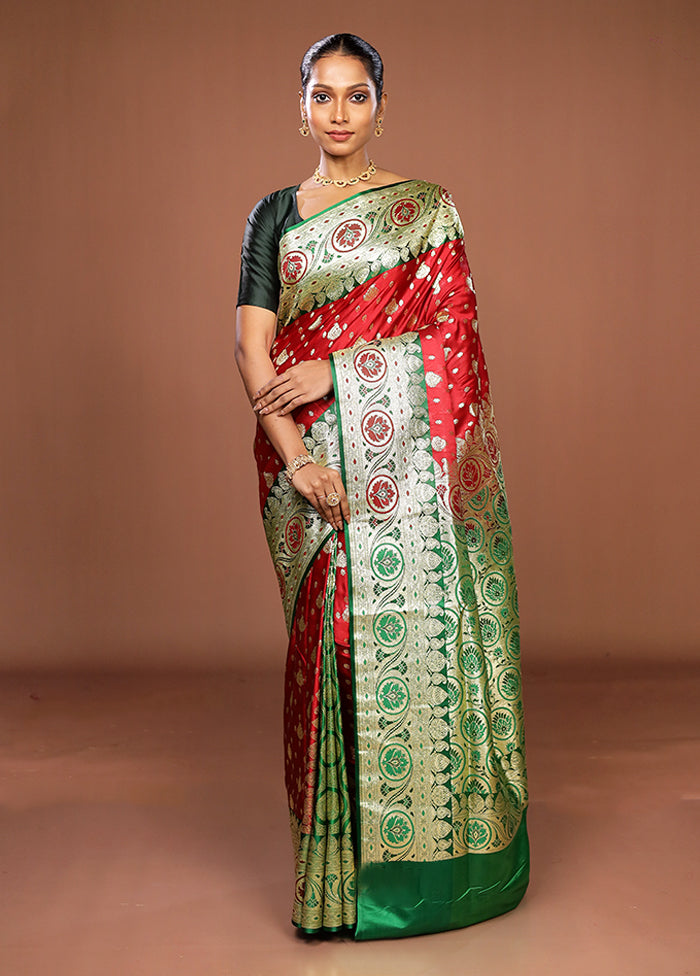 Red Banarasi Silk Saree With Blouse Piece