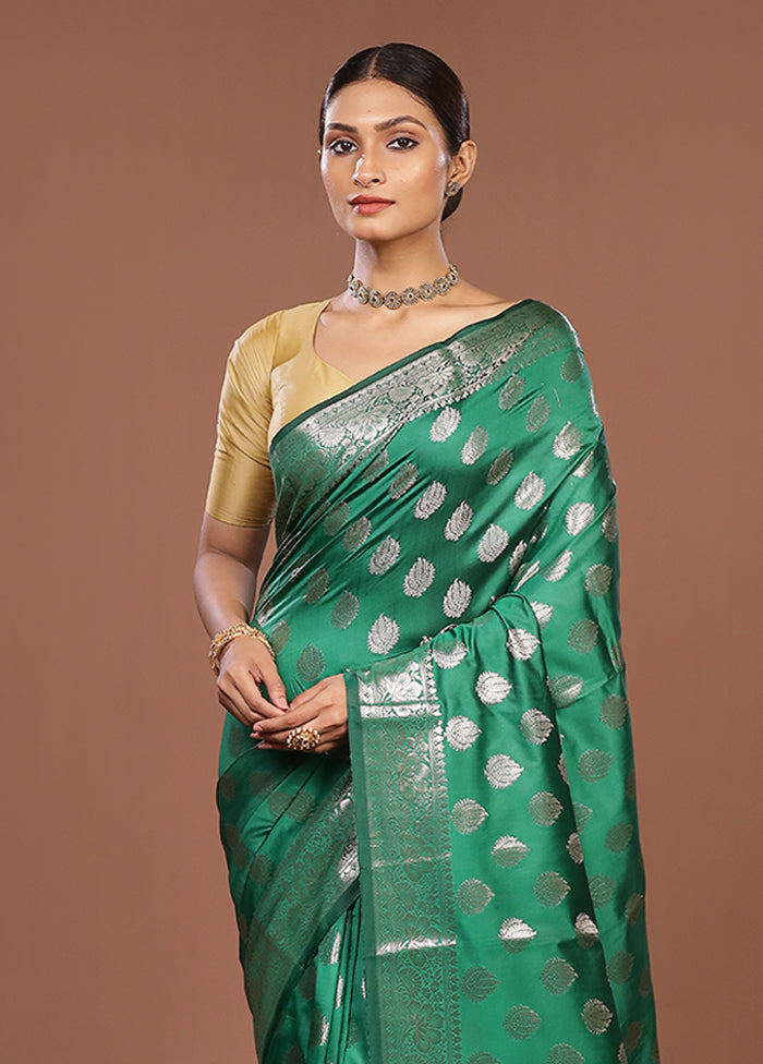 Green Dupion Silk Saree With Blouse Piece