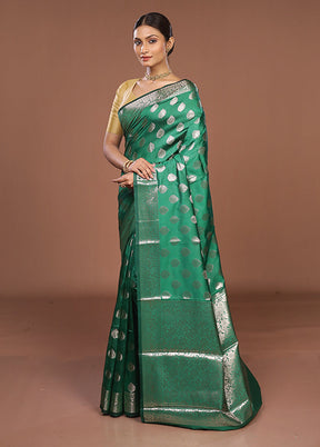 Green Dupion Silk Saree With Blouse Piece
