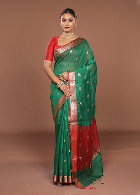 Green Cotton Saree With Blouse Piece