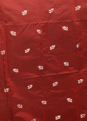 Green Cotton Saree With Blouse Piece