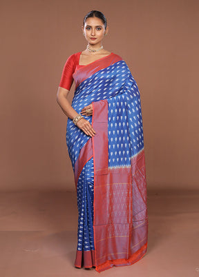 Blue Ikkat Silk Saree With Blouse Piece