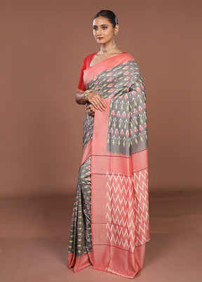 Red Ikkat Silk Saree With Blouse Piece