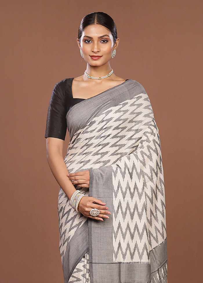 Grey Ikkat Silk Saree With Blouse Piece